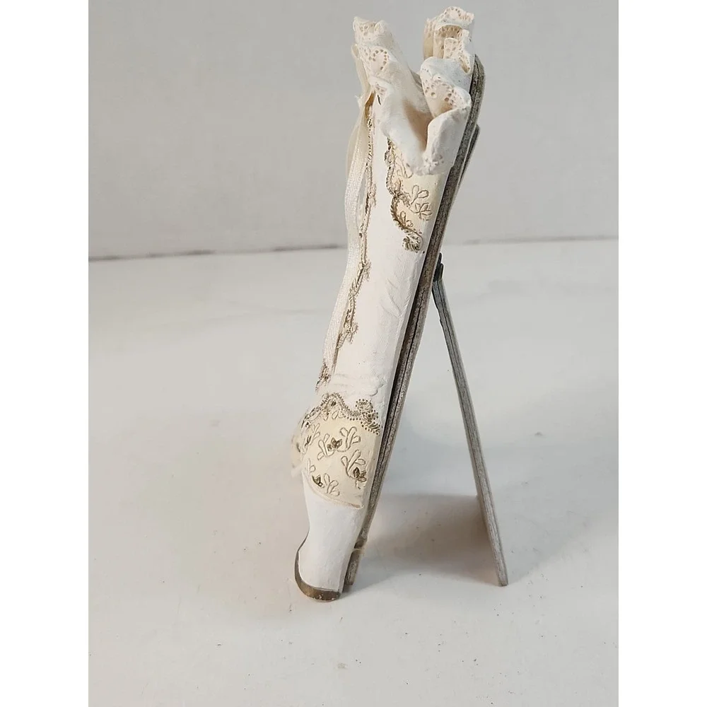 Rich Collection Molded Resin Boot Photo Frame Cream Faux Lace Detail Shabby Chic